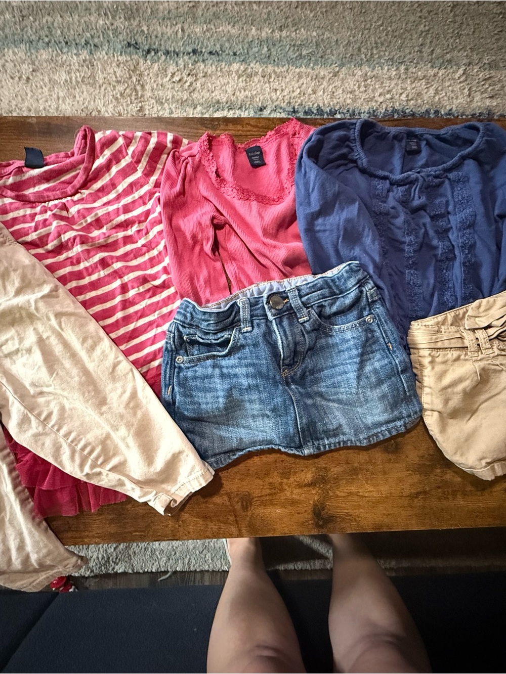 GAP Toddler 2 year 3 shirts and 3 bottoms